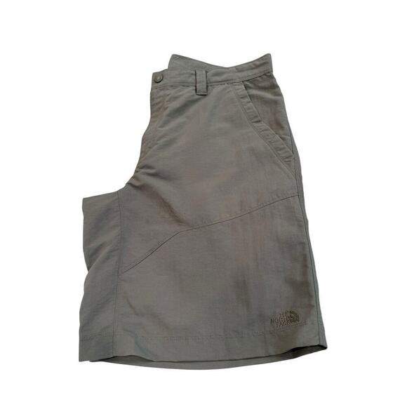 The North Face Cargo Shorts Size 38 7 Pockets Khaki Hiking Athletic 100% Nylon - Picture 12 of 14
